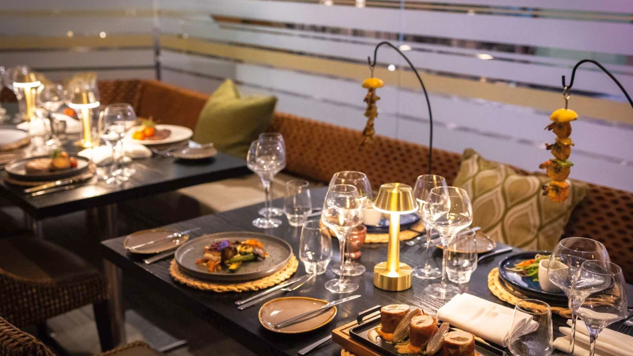 Novotel London West